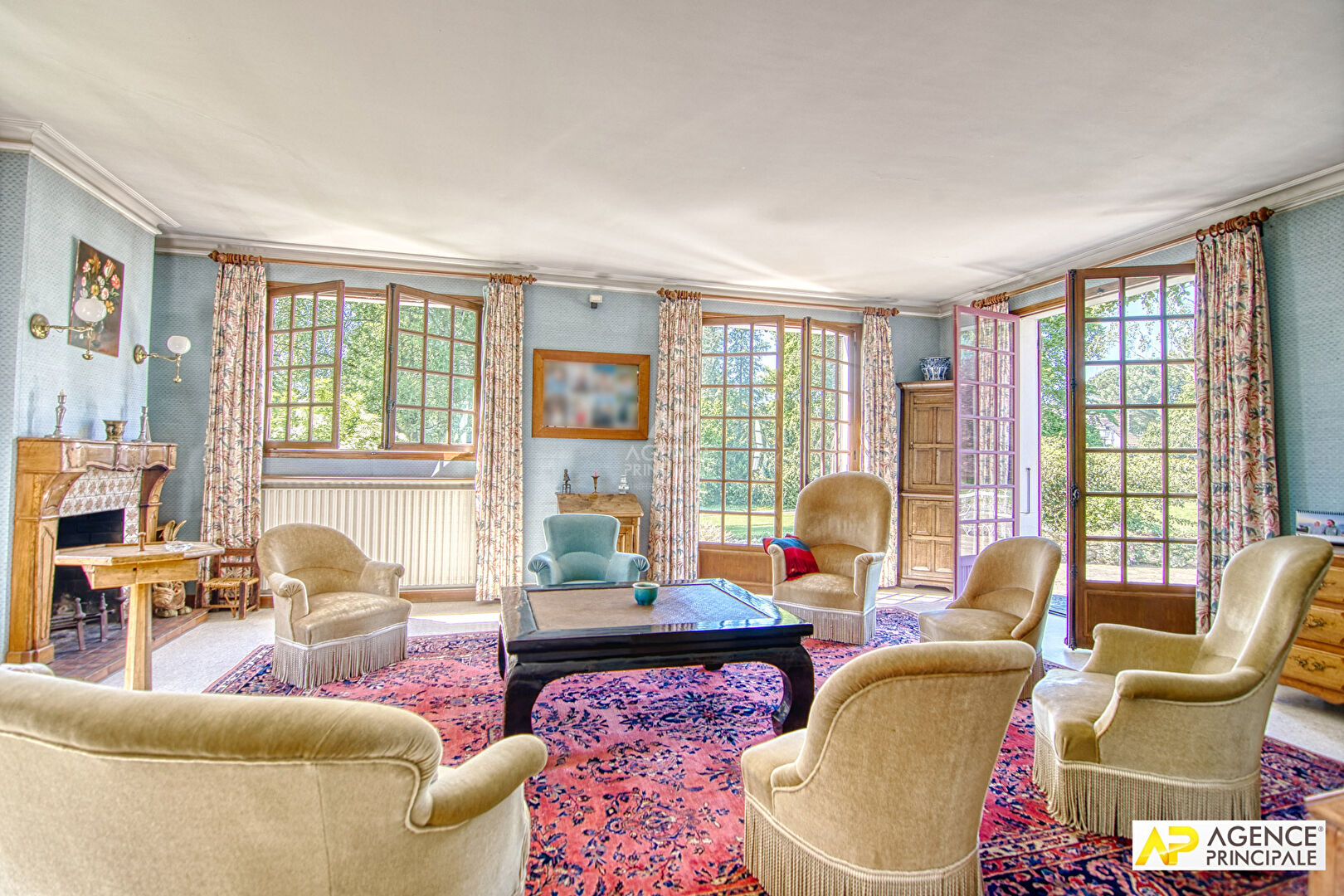 Le Chesnay centre ville - Maison 14 pièces 395.90 m² habitable